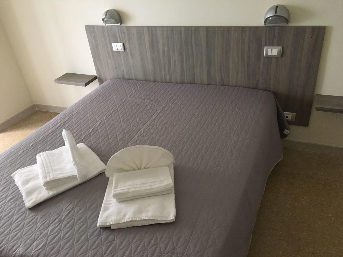 Hotel Rebola Rimini Dış mekan fotoğraf
