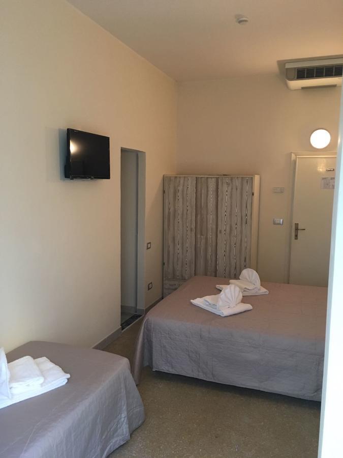 Hotel Rebola Rimini Dış mekan fotoğraf