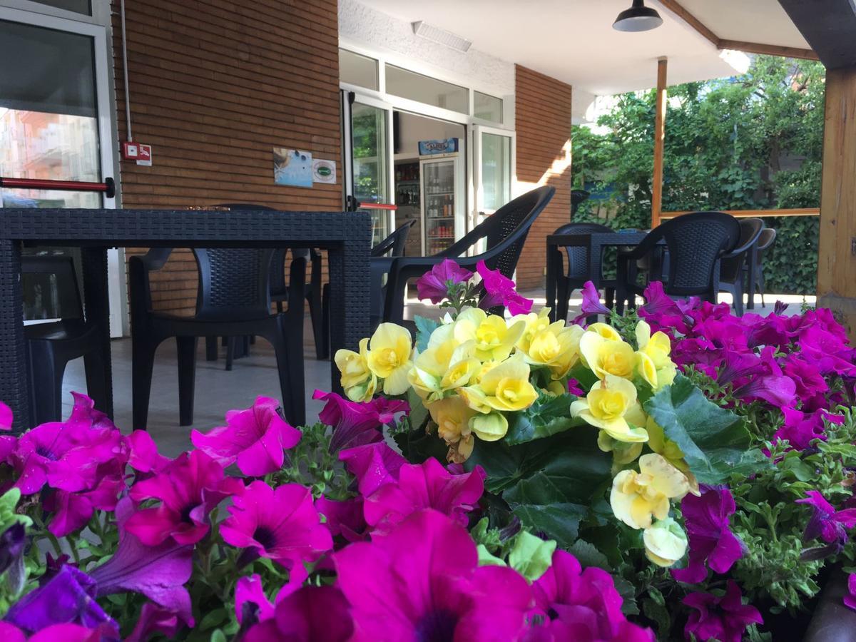 Hotel Rebola Rimini Dış mekan fotoğraf