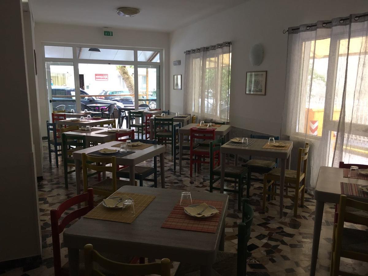 Hotel Rebola Rimini Dış mekan fotoğraf